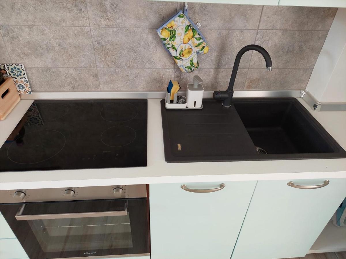 Terrazza 44 Apartment Лече Екстериор снимка