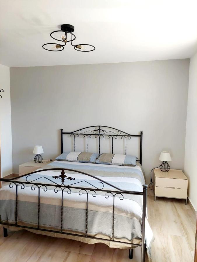 Terrazza 44 Apartment Лече Екстериор снимка